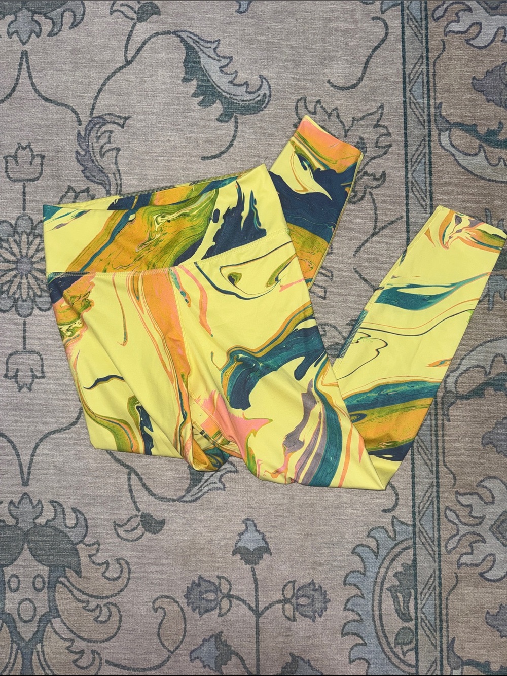 Nike Yellow Marble-Print Cropped Leggings